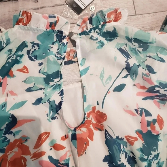 NWT Bebe Printed Smocked Tiered Mini Dress,Tropical Garden,Green/White/Orange. - Picture 8 of 11